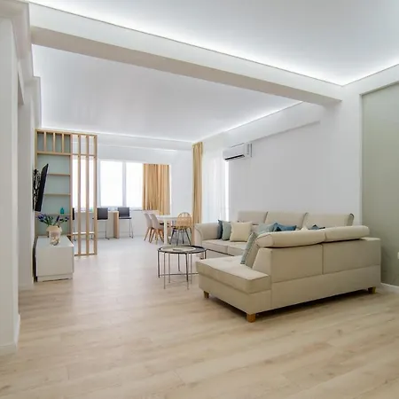 Hello Luxury Apartments