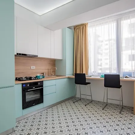 Hello Luxury Apartments *