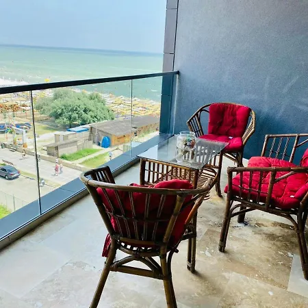 Hello Luxury Apartments * Năvodari