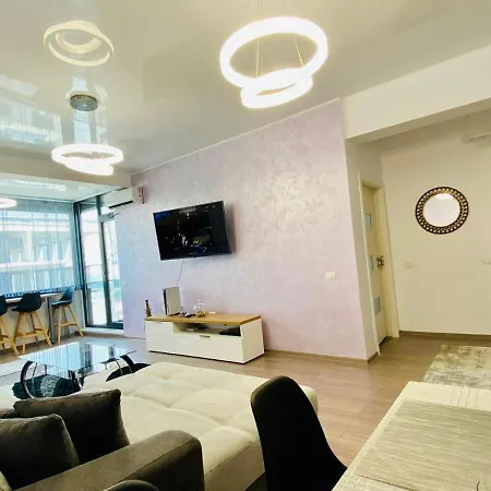 Hello Luxury Apartments