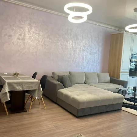Hello Luxury Apartments * Năvodari