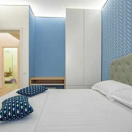 Hello Luxury Apartments